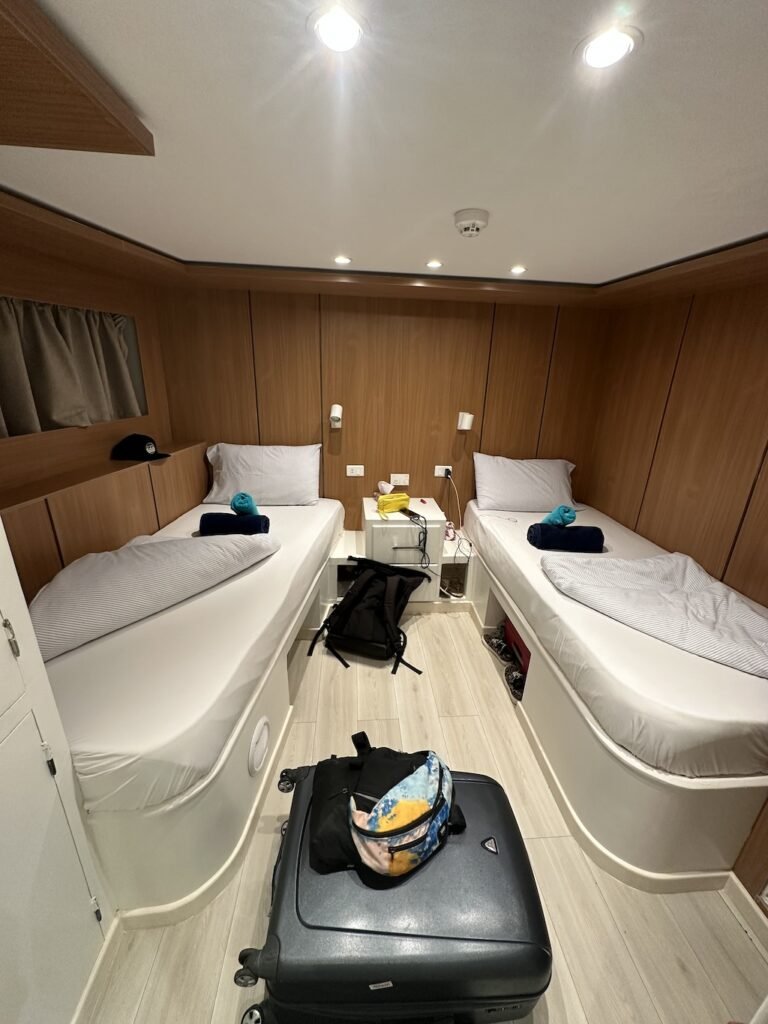 Room, cabin in the boat, for kite holidays in the Red Sea