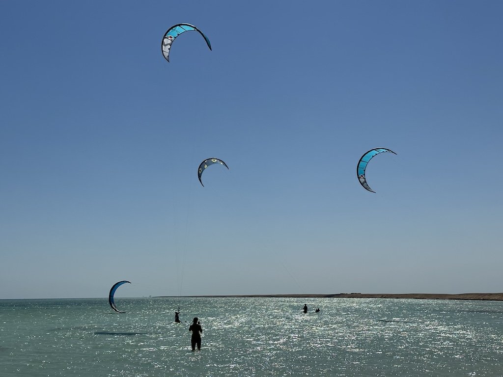 Kitesurfing, Red Sea, shallow, flat kite spot in Egypt, for perfect holidays